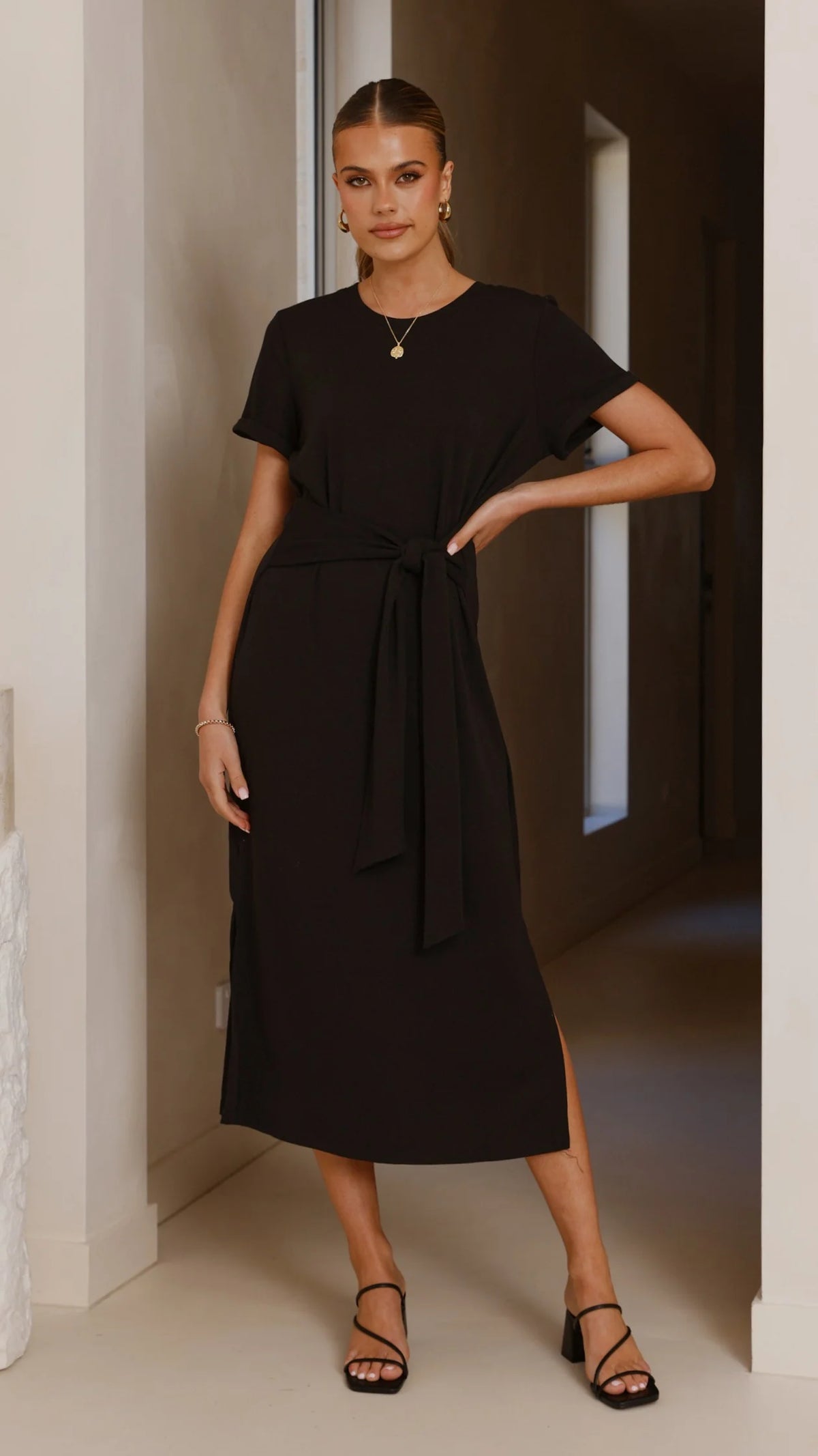 Valier Midi Dress - Black