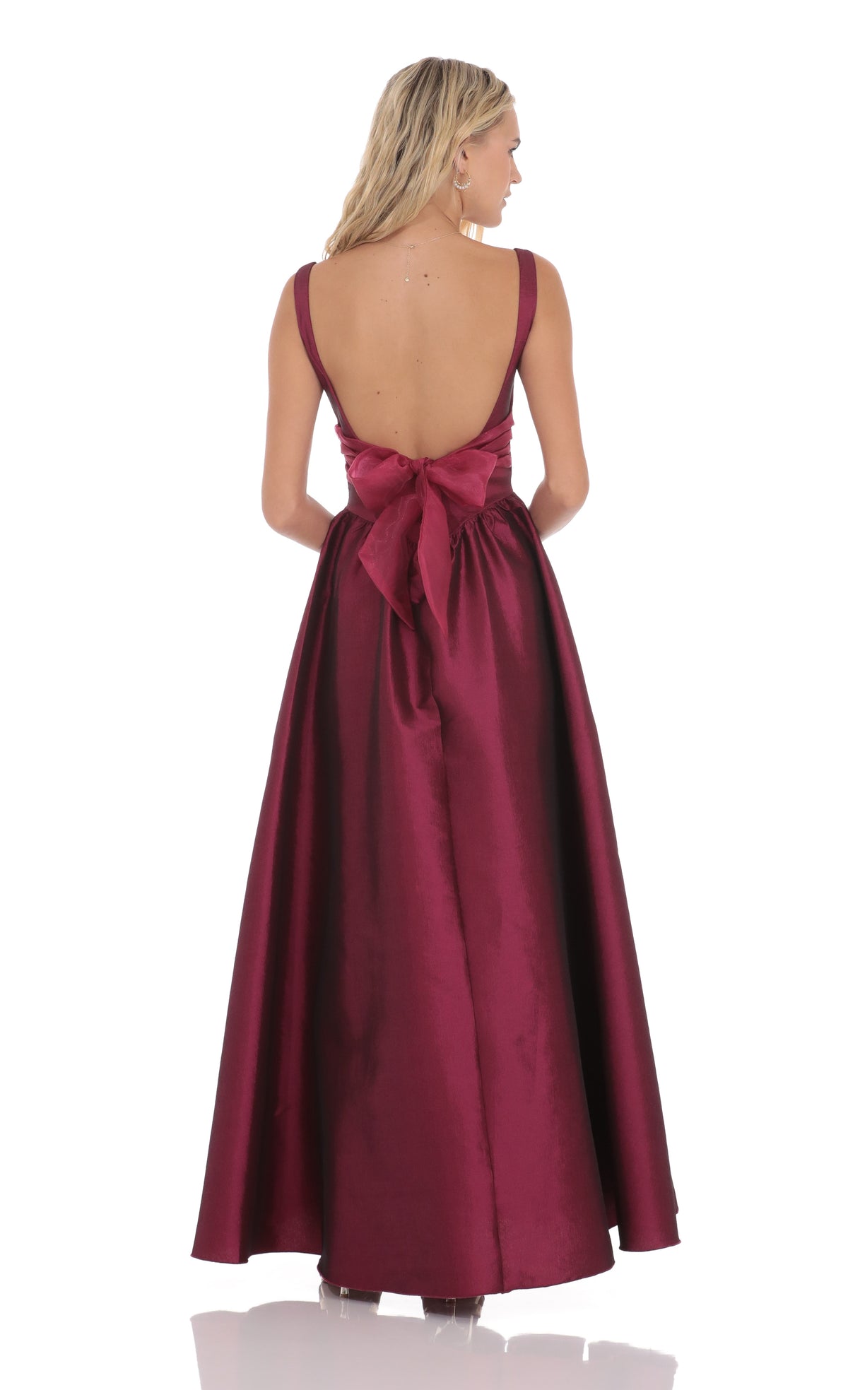 Back Bow Gown in Plum