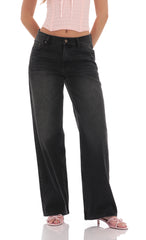 Low Rise Baggy Jeans in Black